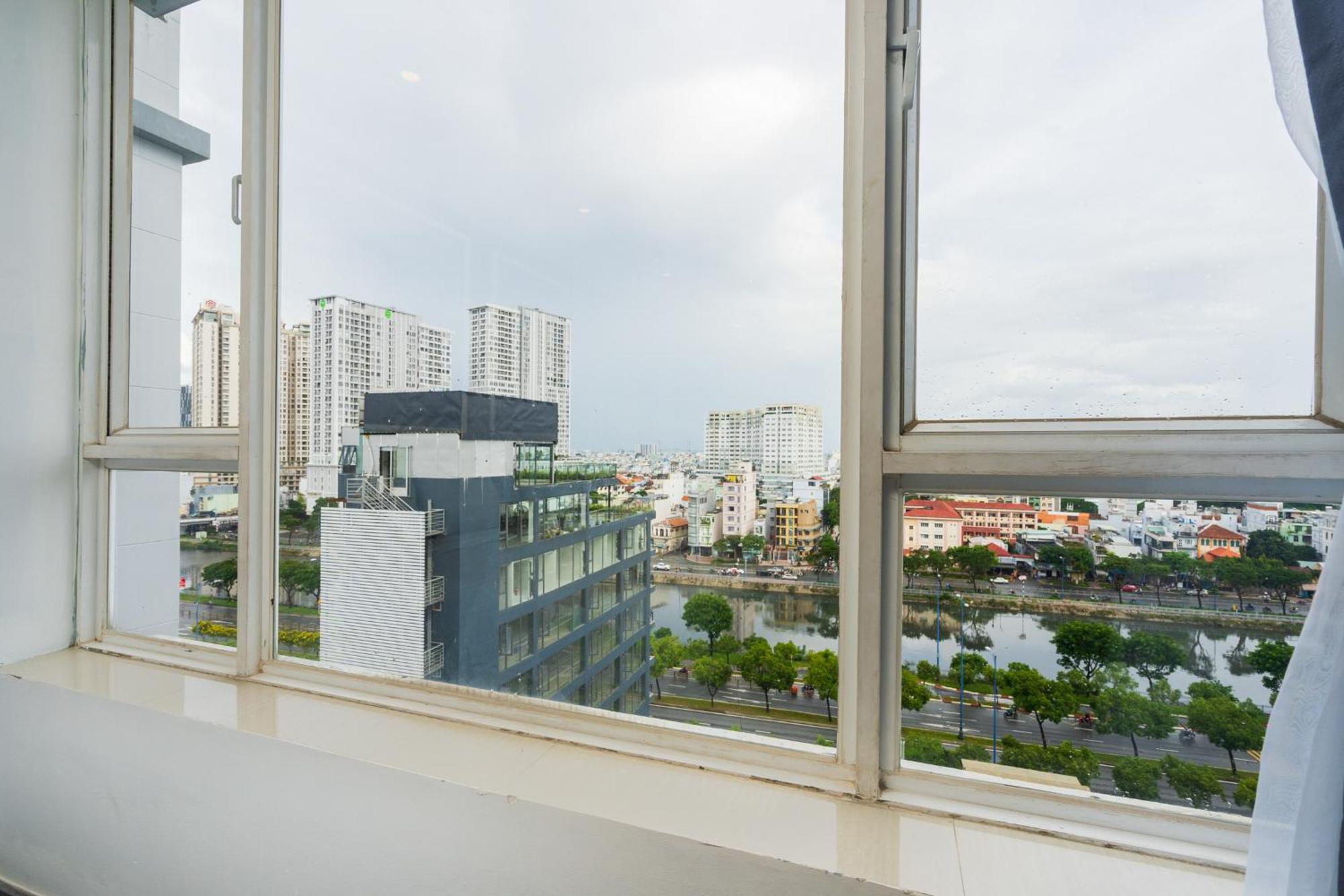 Huazhu Hotel Ho Chi Minh-staden Exteriör bild